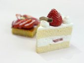 カフェで朝摘みフレッシュいちごのケーキ☆