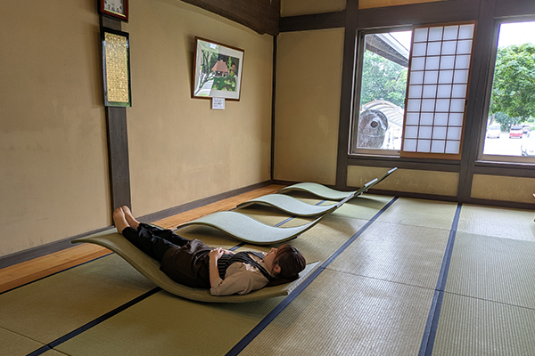 お食事処